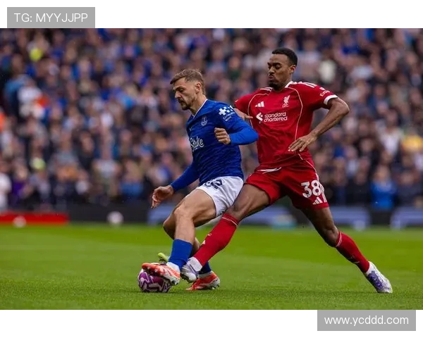 利物浦本赛季英超赛场对手四红牌数量翻倍引热议成为联盟纪律焦点