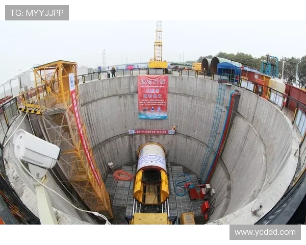 挖掘机顶管工程配套